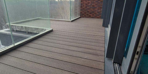 Террасная доска ДПК Bamberg Solid Brazilian Walnut (фотоотзыв, балкон) (4)