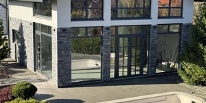 3D панели Кварцит RKS Slate Monsoon Black Rockface (фотоотзыв, фасад бани) (14)