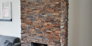 Камин облицованный 3D мозаикой из камня RKS SLATE Сланец Rusty Slate Rockface фото (2)
