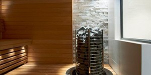 Белый камень за печь в бане купить 3D панели RKS SLATE Кварцит White Quartz Classic готовый результат на фото (4)