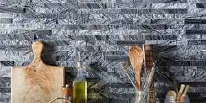 Отделка стен кухни и столовой из камня 3D панели Мрамор RKS Slate Woody Grey Classic заказать (3)