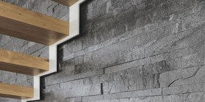 Каменная стена у лестницы заказать 3D панели RKS SLATE Сланец Silver Grey Natural (2)