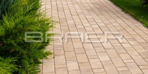 Дорожжки из бежевой тротуарной плитки Браер Старый Город Ландхаус Степь (1)